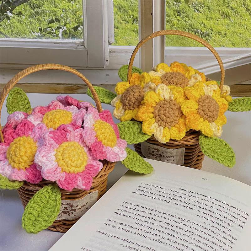 Lovely Hand-knitted Sunflower Basket Romantic Crochet Wedding Flowers Home Office Table Decor