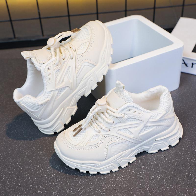 

Маленькие белые туфли универсальные детские дышащие кроссовки для пап 2025 лето новые для девочек ins спортивная обувь для мальчиков кроссовки для бега 37