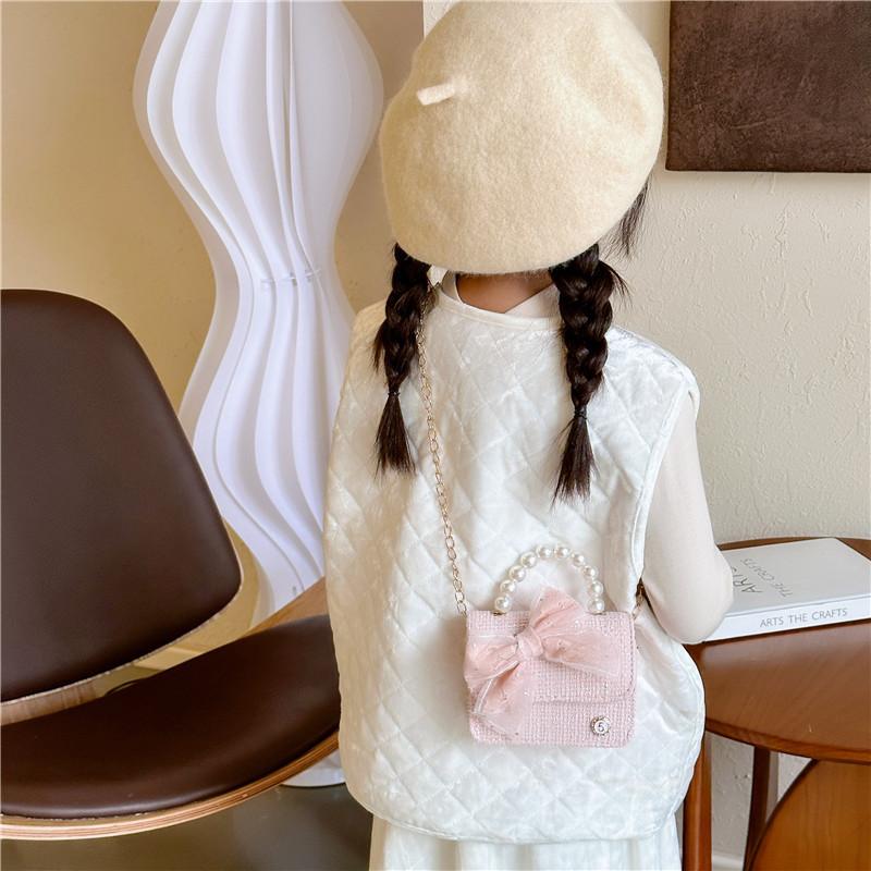 Stylish Children's Handbag With Pearl Detail And Cute Bow For Little Girls