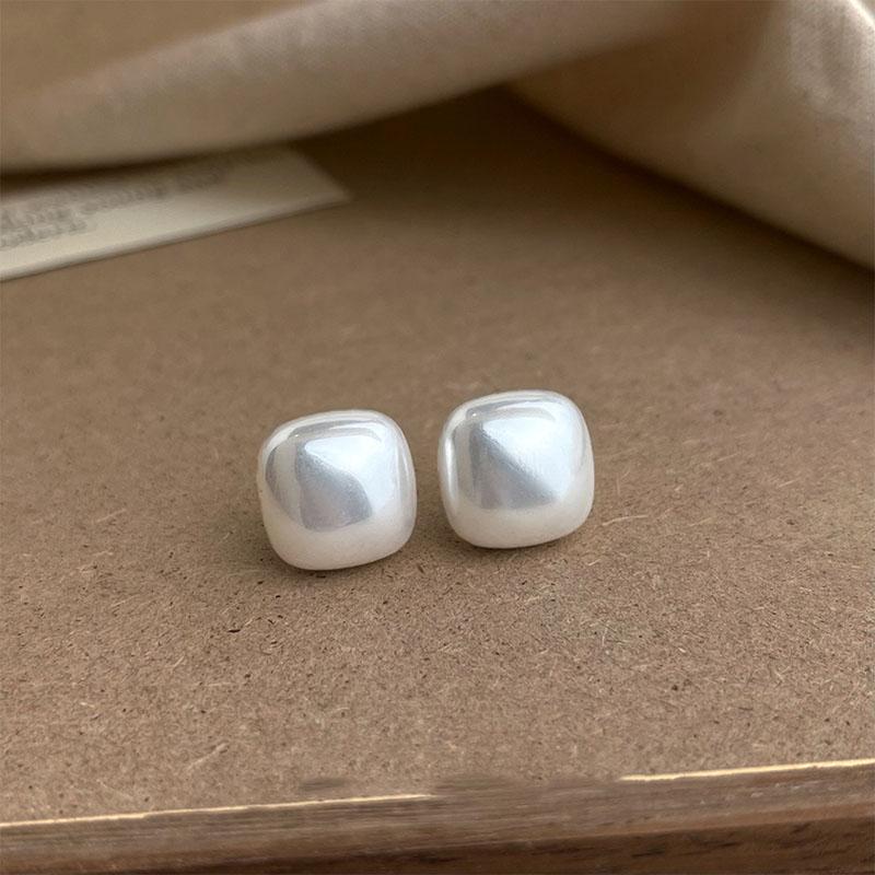 

New 925 Sterling Silver Square Pearl Earrings, Simple And Personalized Women s Earrings, Birthday Party Gift, Exquisite Jewelry 11-12mm белый