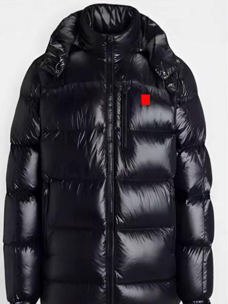 

Мужская куртка с капюшоном и хлопковой подкладкой с красной этикеткой - однотонная и с простым дизайном M