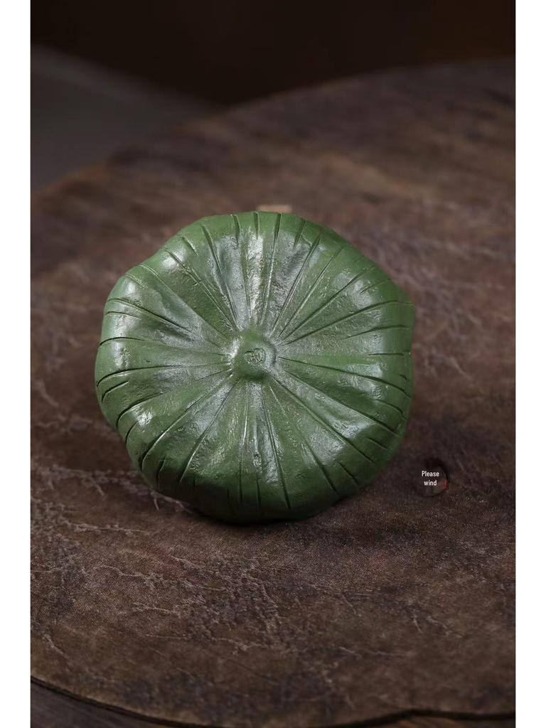 Yixing Handmade Zisha Lotus Pod Teapot Stand - Biomorphic Water-Storing Tea Mat for Gongfu Ceremony