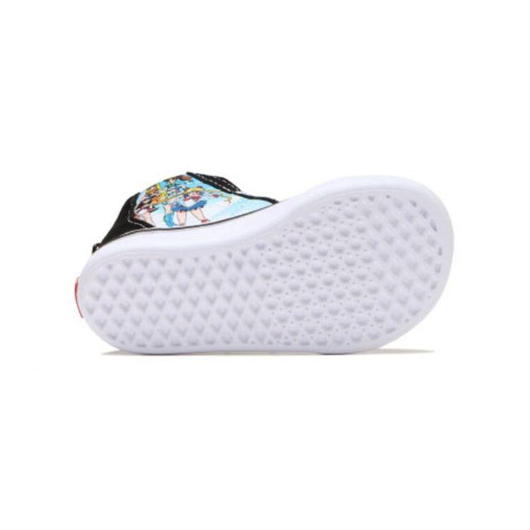 Vans Sailor Moon X Sk8-Hi Zip ComfyCush Toddler Pretty Guardian Baby Sneakers Black Multi VN0A4VJNSKQ
