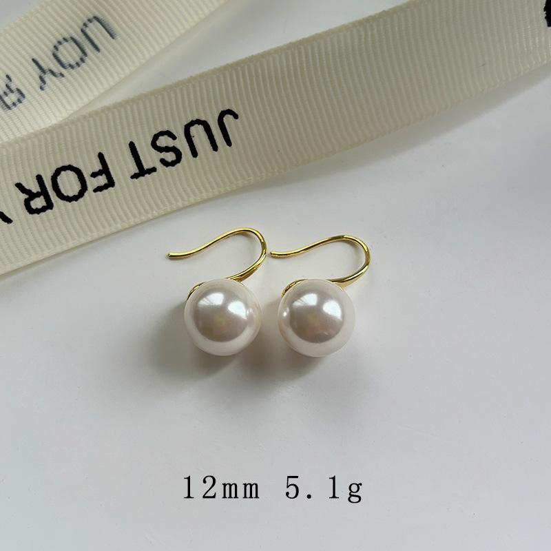 Pearl earrings women's niche unique earrings new earrings fashion commuter ear hooks high-end temperament earrings