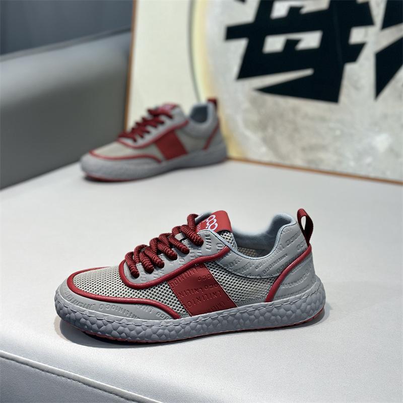 Sommer neue niedrige atmungsaktive und bequeme lässige Schnürschuhe mit weicher Sohle und Netzgewebe