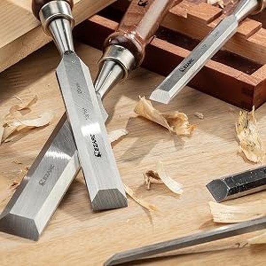 EZARC Set di 6 Scalpelli per Legno Strumenti per Intaglio del Legno Kit Scalpelli con Custodia Premium in Legno per Falegname Artigiano Regalo per Uomo