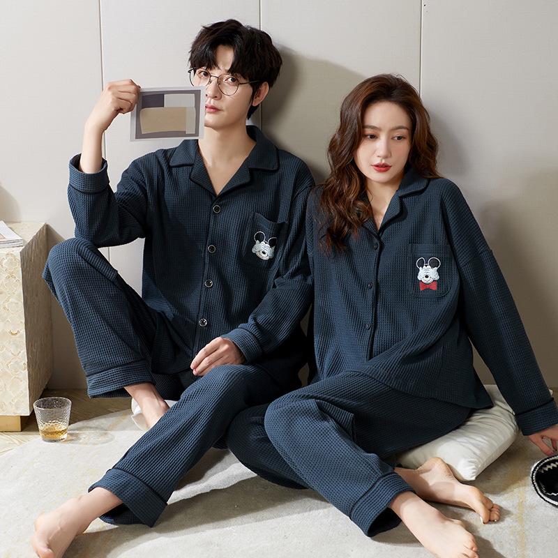Set Pijama de Cuplu: Pijama de casă din bumbac cu mânecă lungă pentru femei și bărbați, cu revere și nasturi frontali