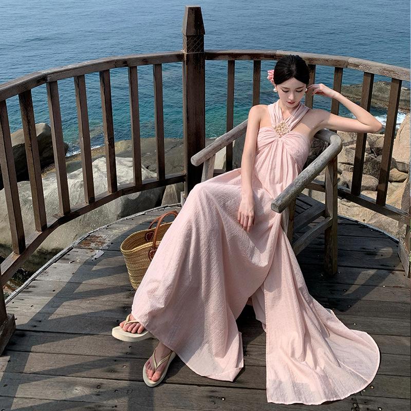 Pure Desire High Temperament Pink Dress Women's Summer Vacation Style Niche Design Sense Neck Holiday Suspender Dress