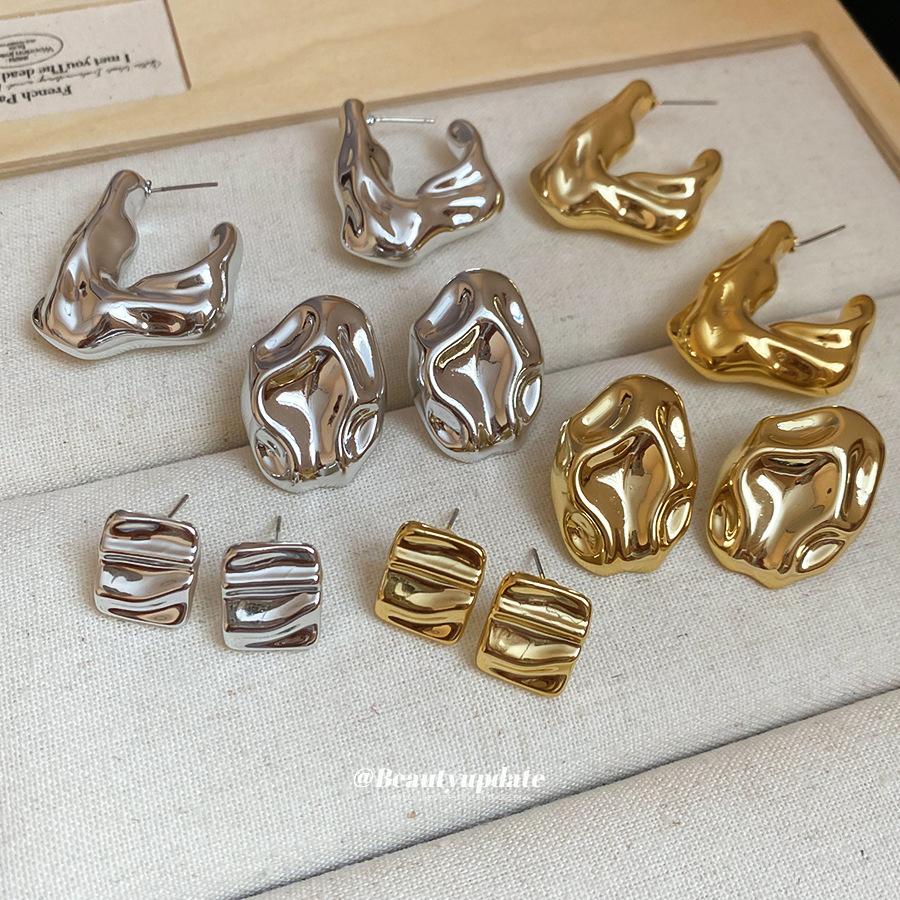 Pleated Acrylic Square Oval Stud Earrings, Metal Feeling Earrings, Earrings, Individual Niche Design Feeling Earrings