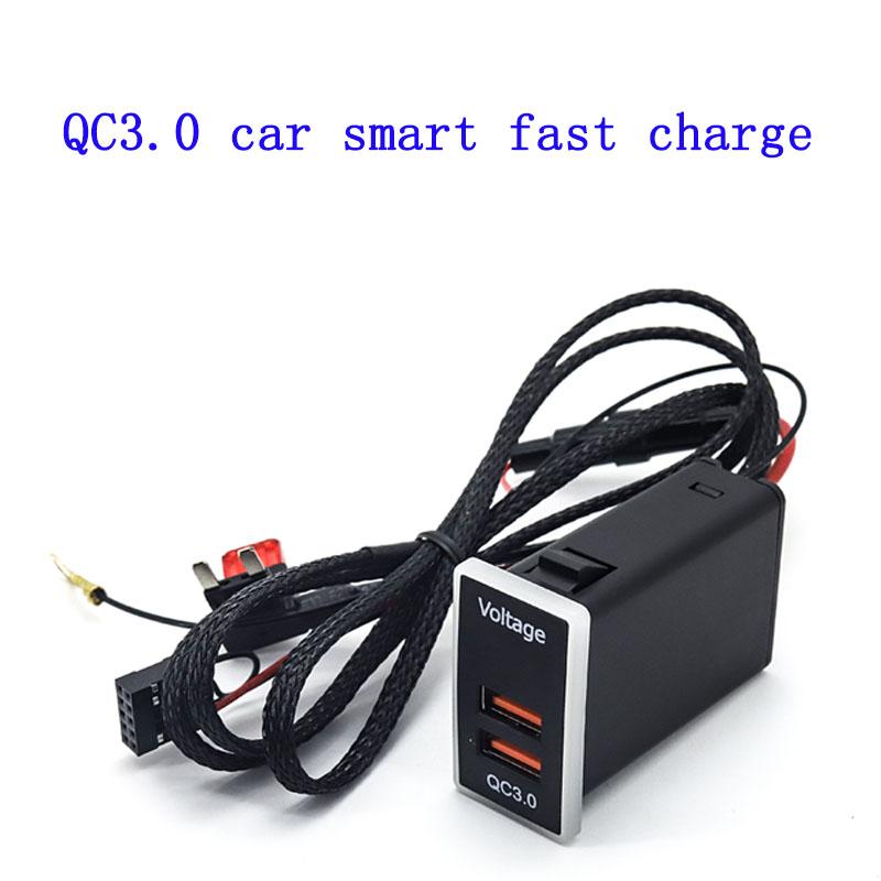 

USB-зарядний пристрій Автомобільна розетка Подвійний роз єм Подвійний QC3.0 Дисплей напруги Для Toyota Corolla Camry Універсальний Double QC3.0