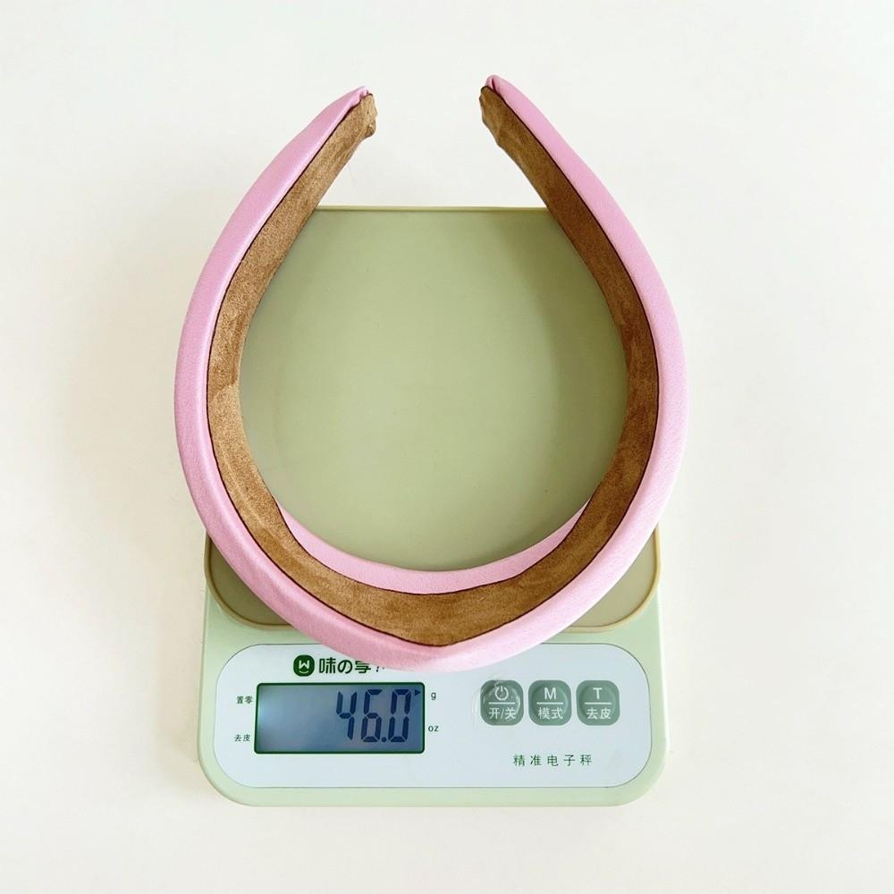 Retro Simple Fabric Women Hairband Elegant Anti Slip Hair Hoop Triangle Wide Edge Headband  Women