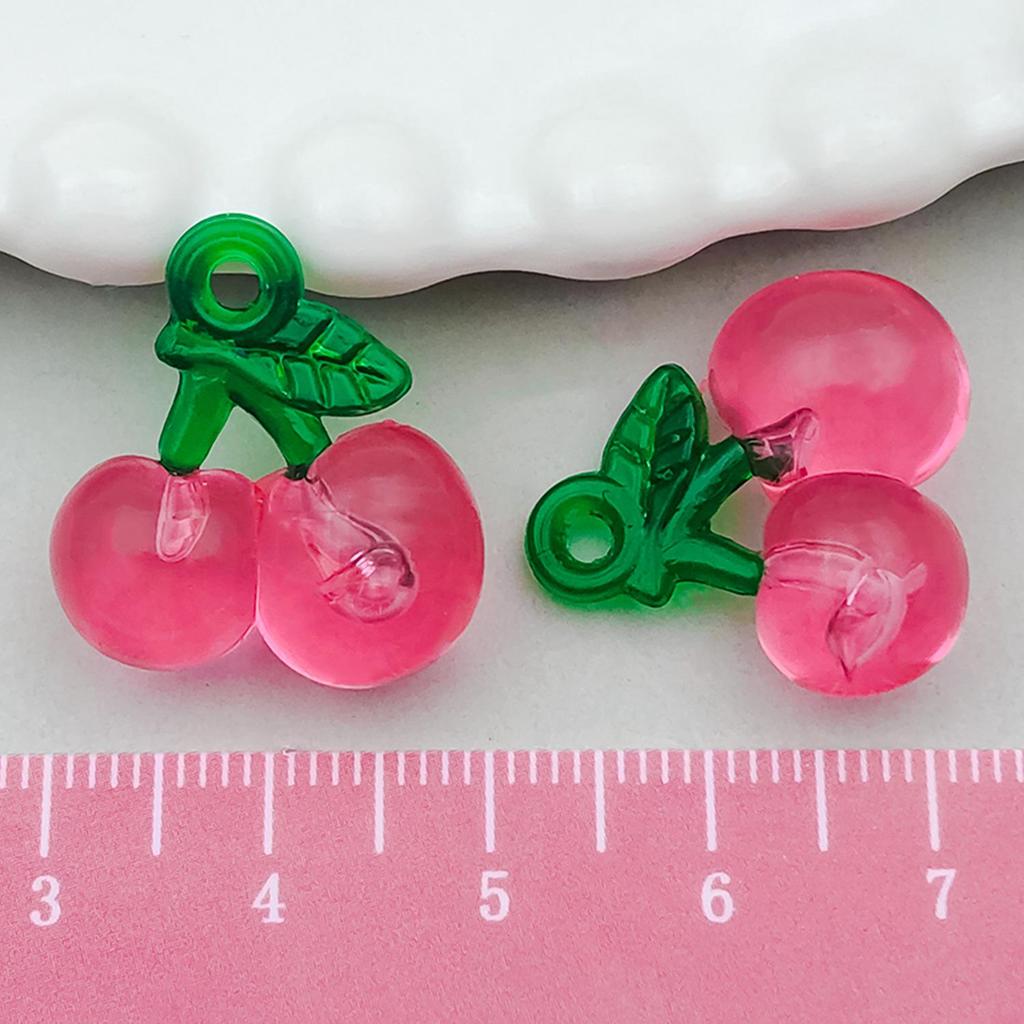 3D pryskyřičné simulační ozdoby ovoce: Citronové, hroznové, jahodové, jablečné doplňky pro DIY přívěskové náhrdelníky