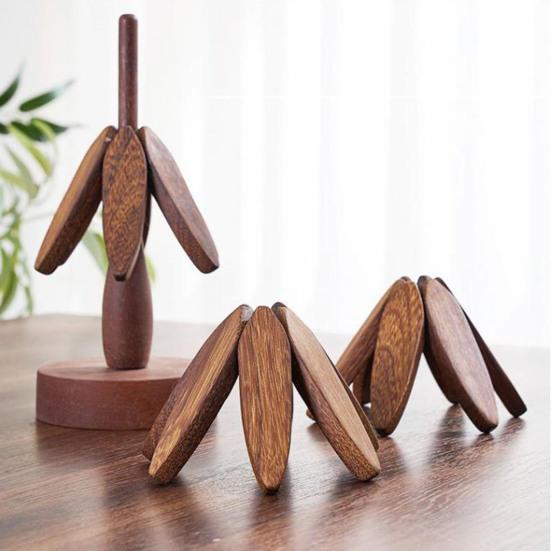 Christmas Tree Trivet Set with Stand Heat Resistant Pot Holders Wooden Bowl And Cup Coaster Kitchen Table Decoration