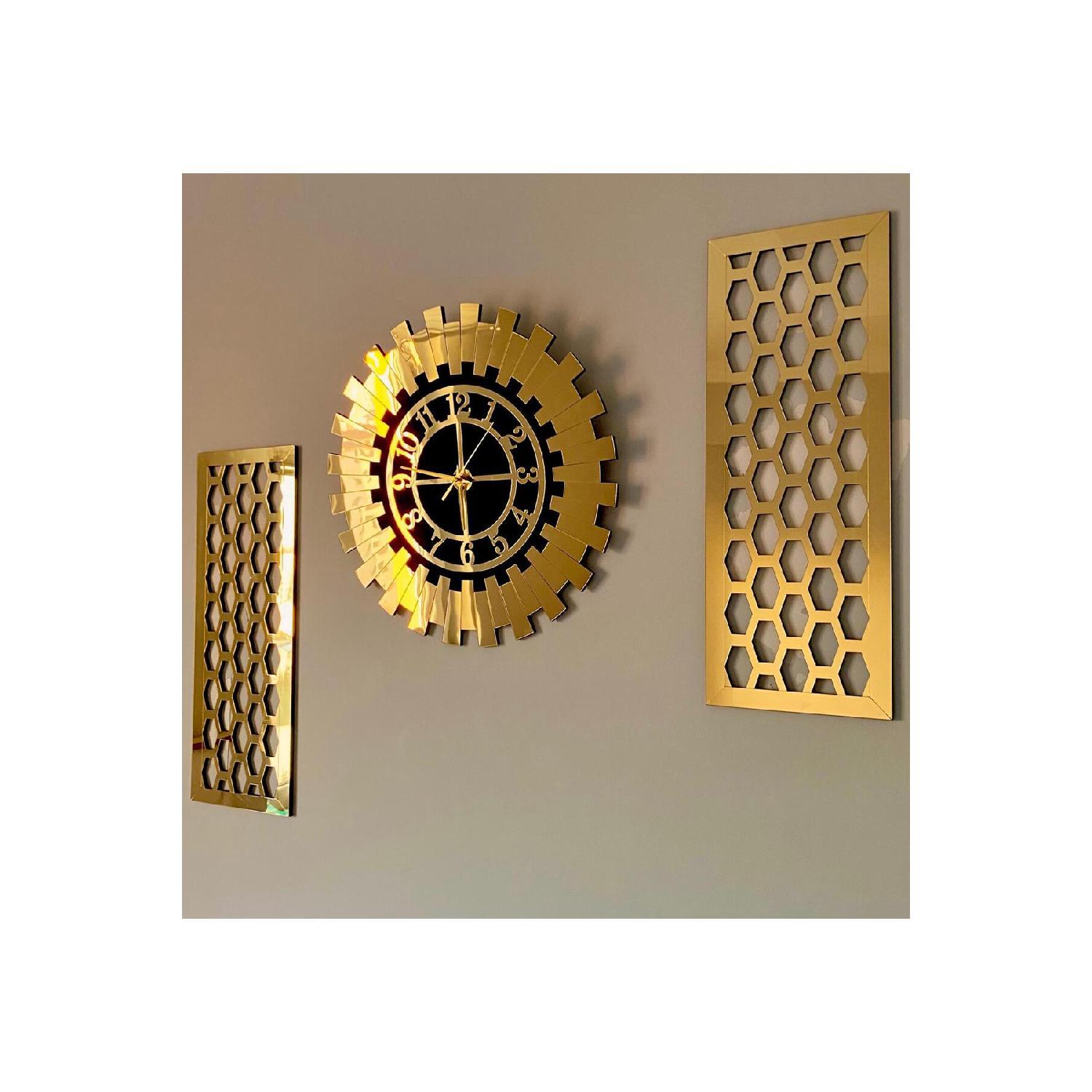 

120. Сотовый стол