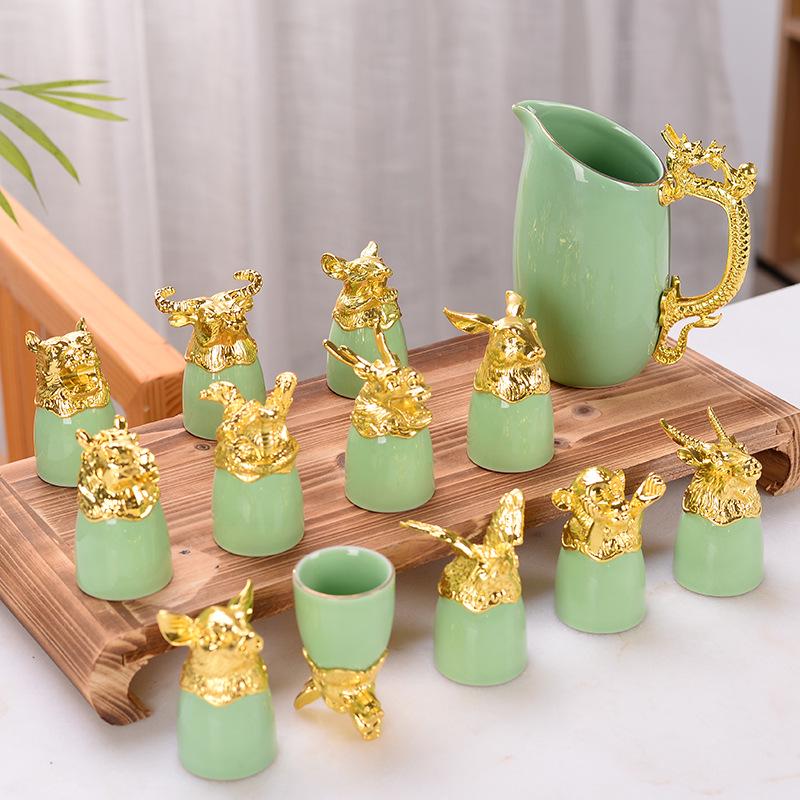 

Chinese Ceramic Zodiac Spirit Cups & Decanter Set - White Creative Liqueur Cups, Wine Pot, Gift Box