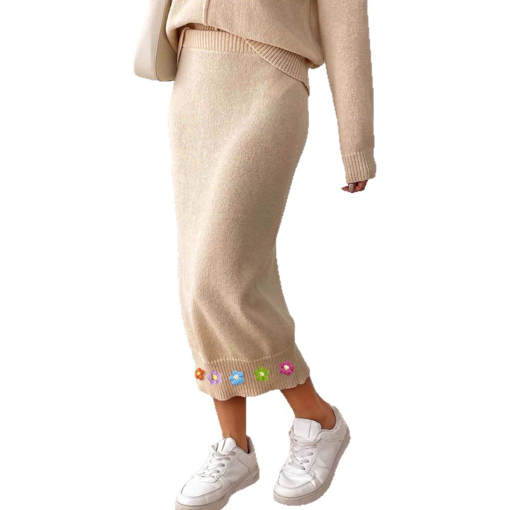 Autumn and Winter Fashion Women's Skirts, Three-dimensional Hand-hooked Flower Decorated Body-hugging Skirts, Skirts and Woolen Dresses