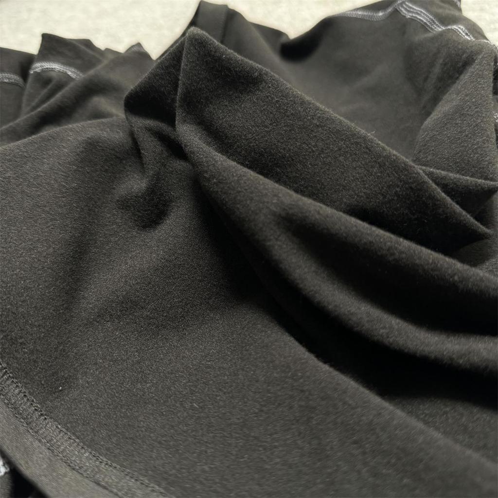 Herren Schwarz Cropped Trainingshose mit schnelltrocknendem Fleece-Futter