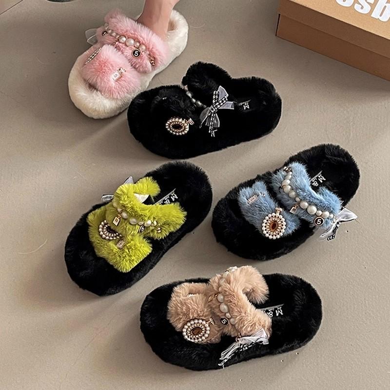 Xiaoxiangfeng outer wear girls fluffy slippers autumn and winter design sense pearl warm piled thickened one-word cotton slippers