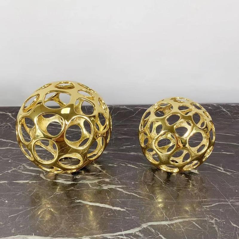 Creative Metal Hollow Ball Statue Crafts Golden Ball Geometric Ornaments Living Room Children's Room Ornaments Home Decoration