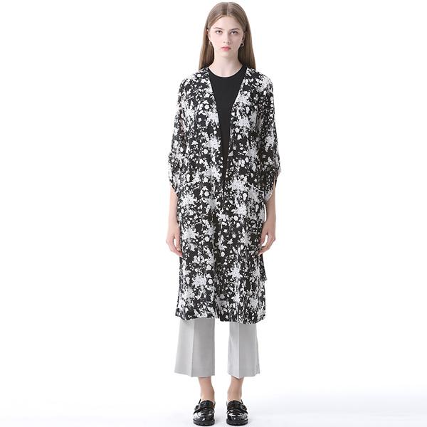 She S miSS  All Over Print Robe Long Cardigan