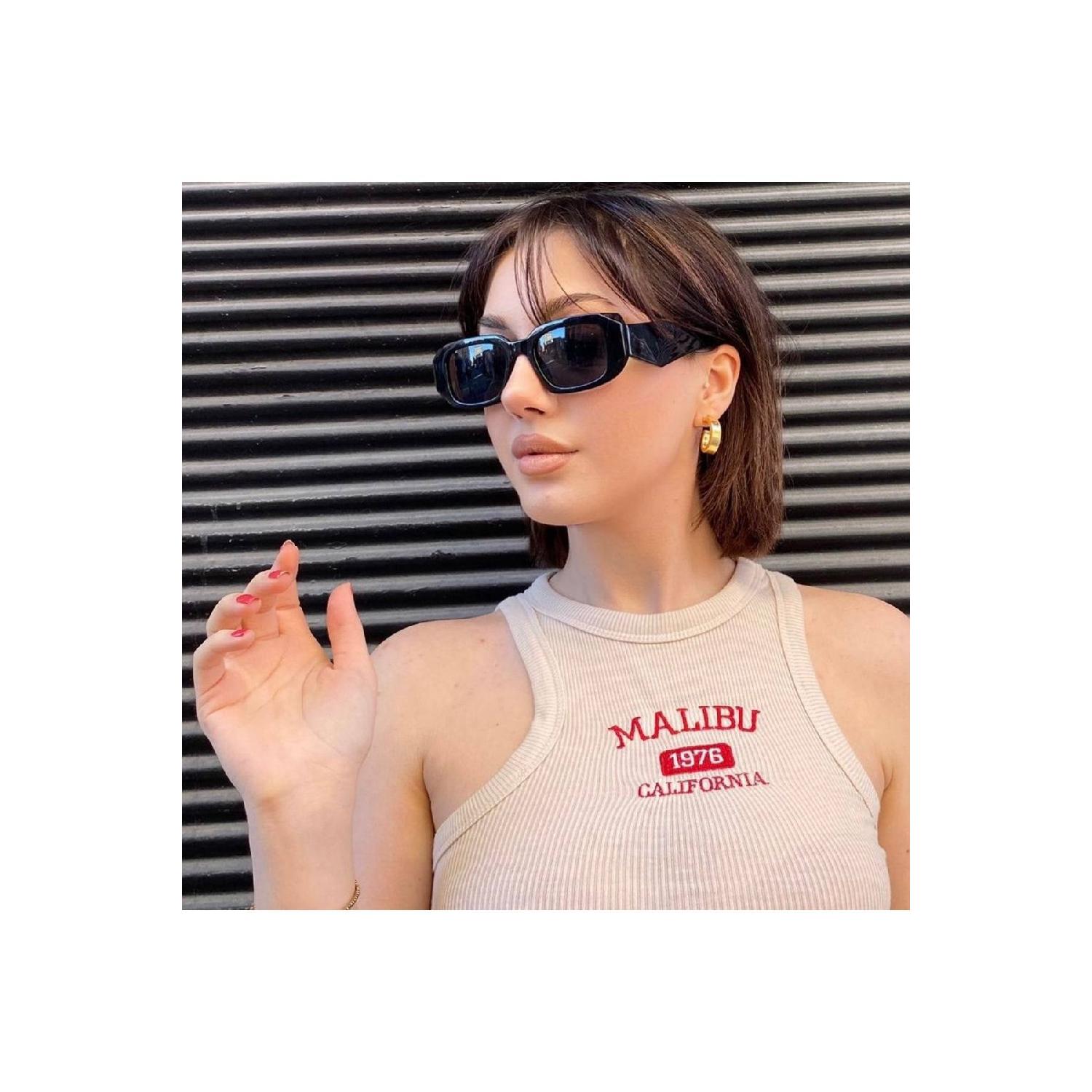 

Солнцезащитные очки женские черные чёрный