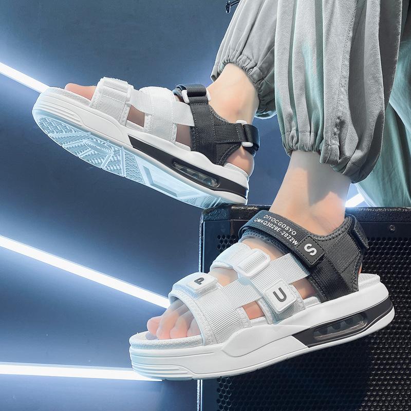 39-44 Sommer neue Herrenmode lässige atmungsaktive Sandalen trendige Pantoletten personalisierter Trend Herrenschuhe