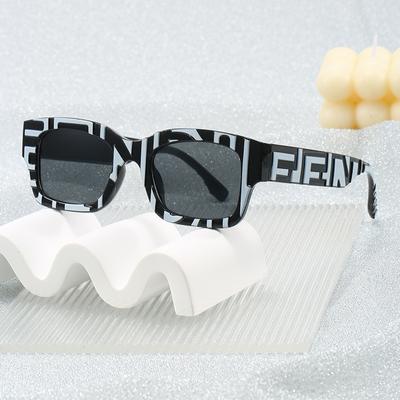 2Pack New Trendy Square Sunglasses Women Fashion Party Gradient Suneyeglass Outdoor Travel Uv Protection Glasses