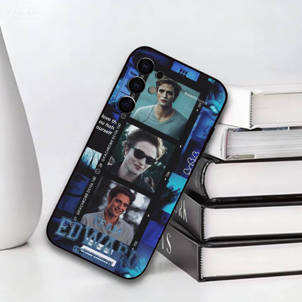 Actor Robert Pattinson  Phone Case For Samsung S25,S24,S21,S22,S23,S30,Ultra,S20,Plus,Fe,Lite,Note,10,Black Cover