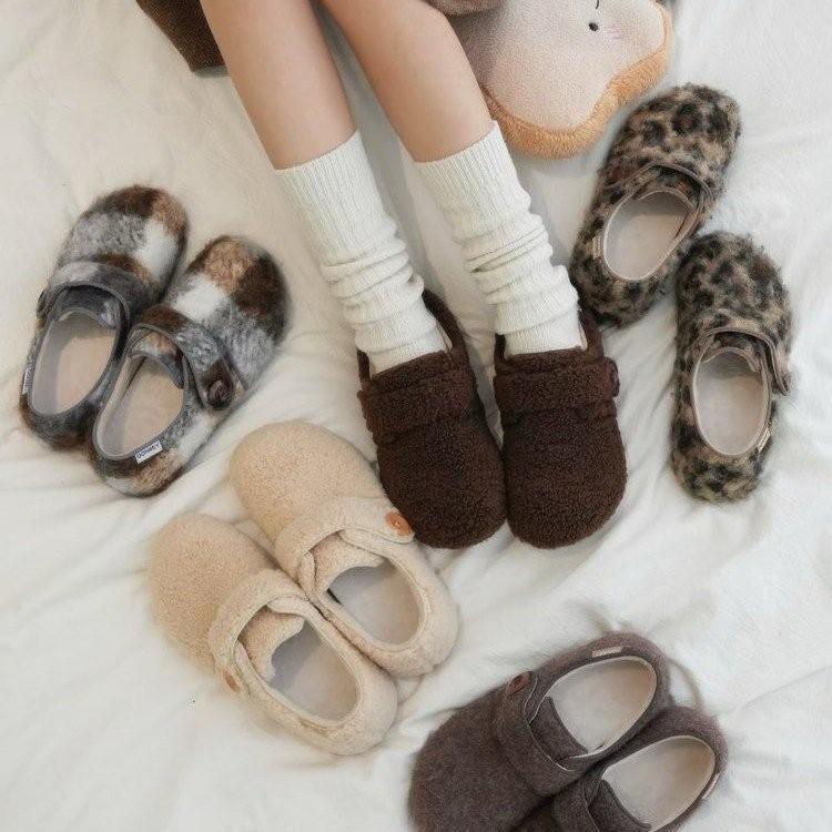 Large Size Women's Shoes 41-43 French Niche Velcro Cotton Shoes Winter Velvet Thickened Big Head Ugly Cute Flat Bottom Fluffy Shoes