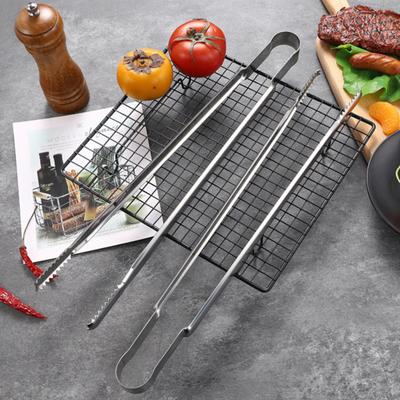 Pinze per barbecue Pinze per servire Manico resistente al calore Pinze per griglia multifunzionali per cucina Picnic Grill Presa Girare salsicce Bistecche Grigliare