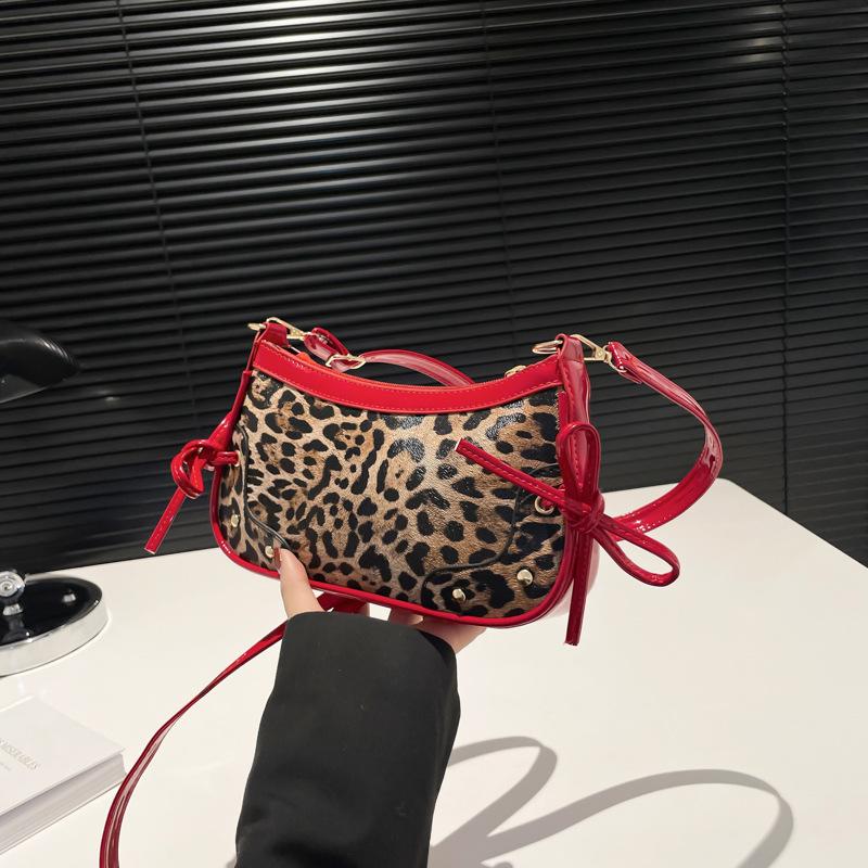2025 Spring New Bow Tote Bag Fashion Leopard Print Underarm Bag Trendy Versatile Shoulder Baguette Bag Women