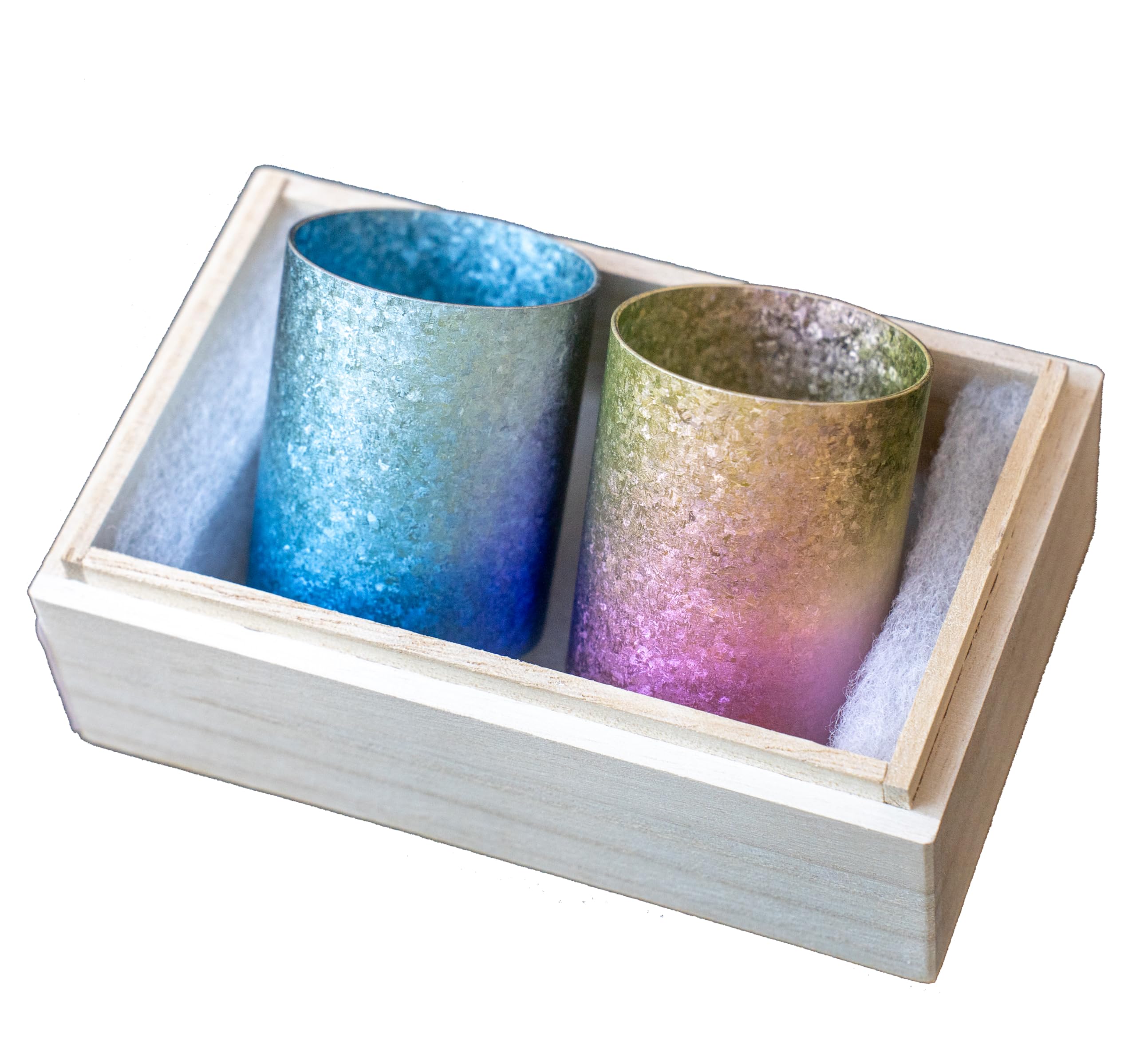 

LAUGH WRINKLES × HORIE GUITITAN Guitan Mebuki Titanium Sake Cup Pair, Made in Japan, with Paulownia Wood Box, Wedding, Celebration, Gift, Japanese Sak