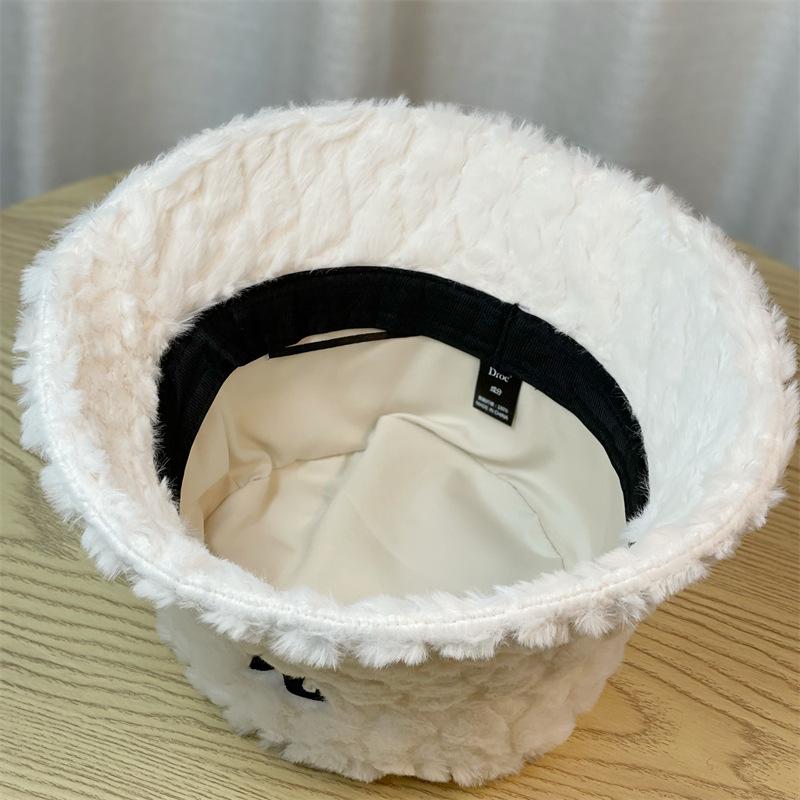 Fischerhut Kinder Herbst und Winter Warm Stickerei Alphabet Lammfell Bucket Hat Ohrenschützer Kältehut