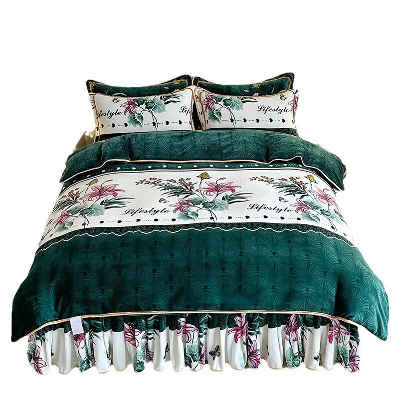 OEING Thickened Milk Velvet Bed Skirt 4-Piece Bedding Set