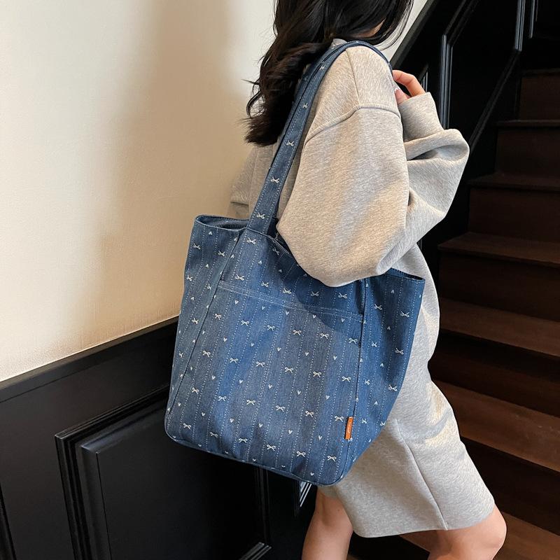 

Denim Tote Bag Women Shoulder Crossbody Bag темно-синього кольору