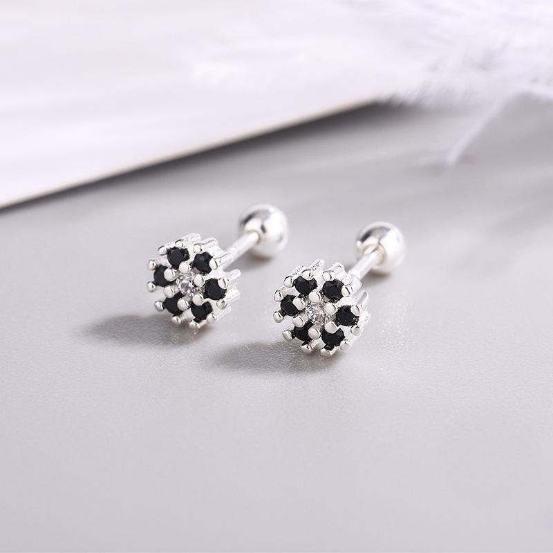 

Серьги-гвоздики с закручивающейся пряжкой в японском и корейском стиле, инкрустированные бриллиантами, в виде цветка, черного и белого циркония, женская мода, простые