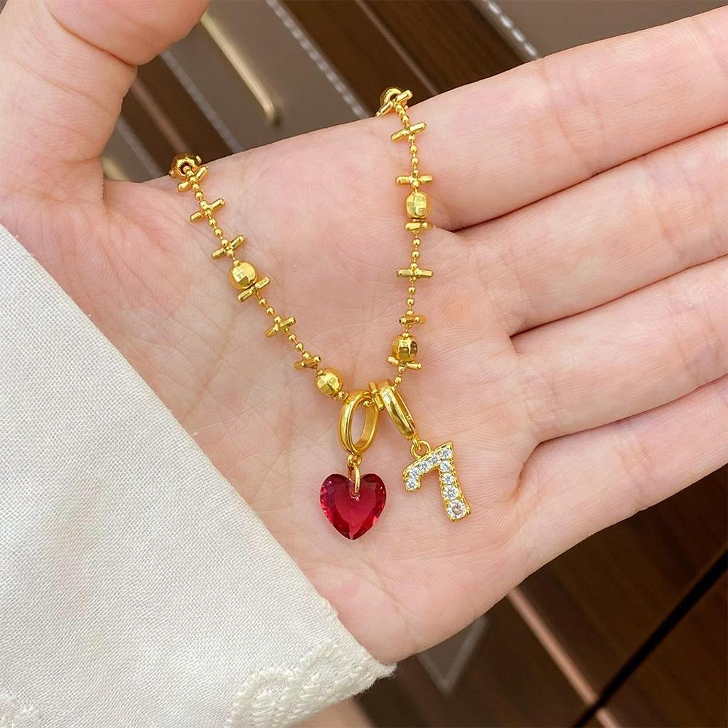 Exquisite Zircon Heart Pendant Necklace: Retro European & American Fashion, Versatile Luxury Women's Clavicle Chain