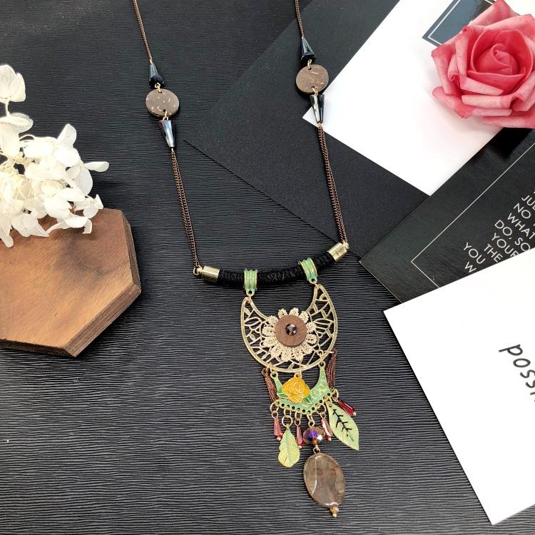 Eastern European style handmade retro fringed long necklace light luxury simple sweater chain crystal pendant versatile accessories
