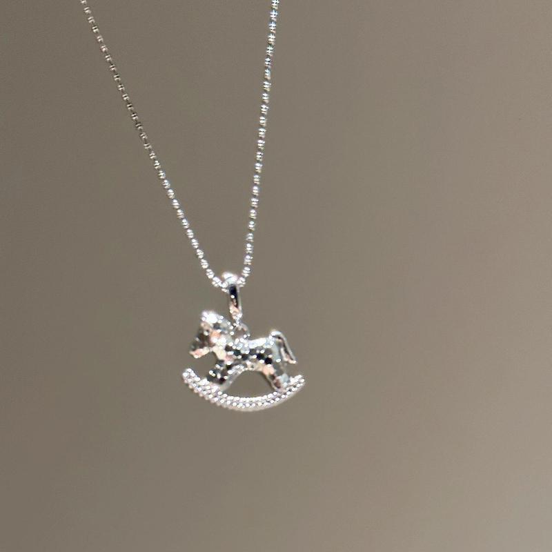 Fashion Exquisite Pony Pendant Necklace For Woman Girlish Versatile Clavicle Chain New Year Jewelry Accessories Horse Year Gift