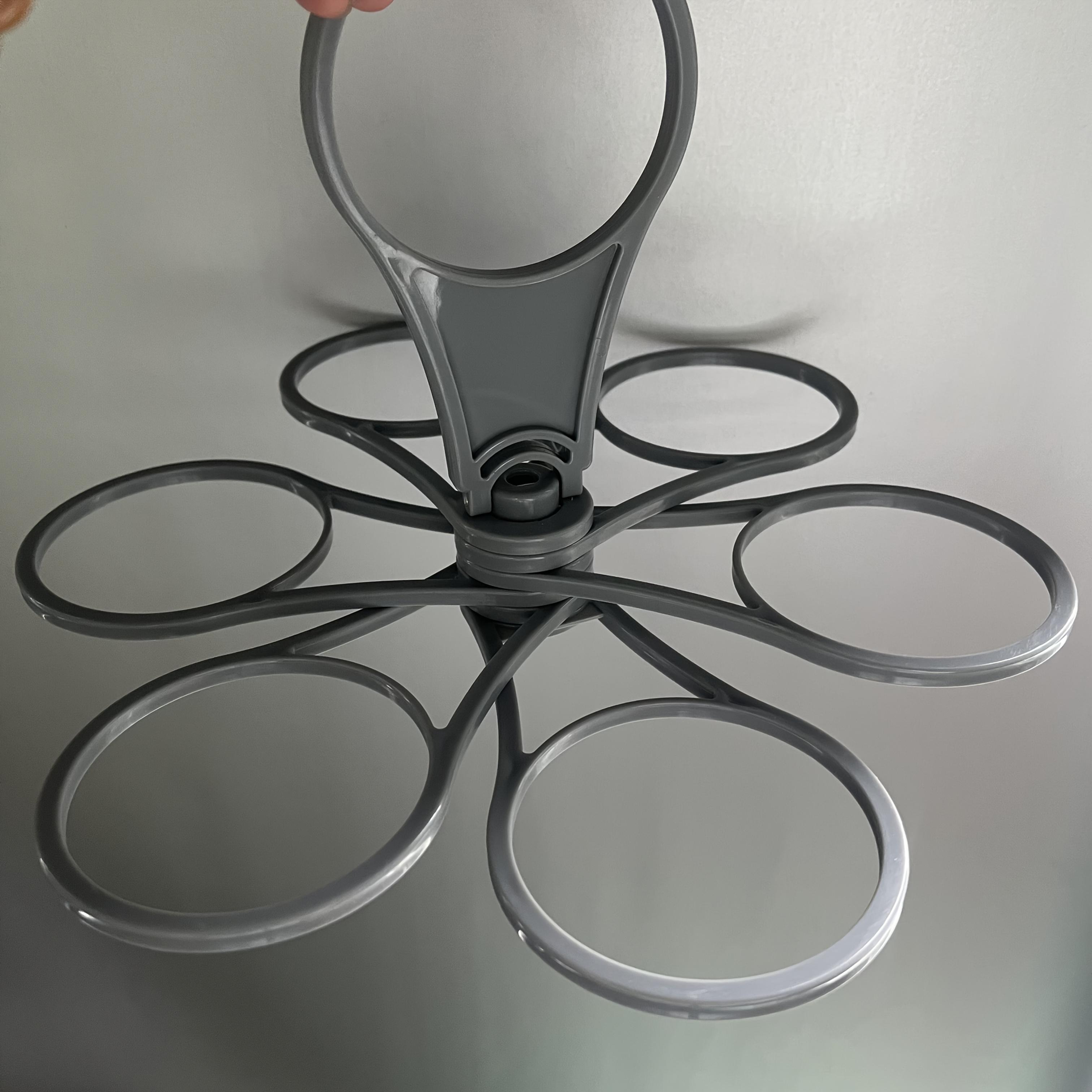 

Folding beverage rack - lightweight and sturdy, with easy to grip handle, suitable for parties and outdoor beverage racks All applicable серый