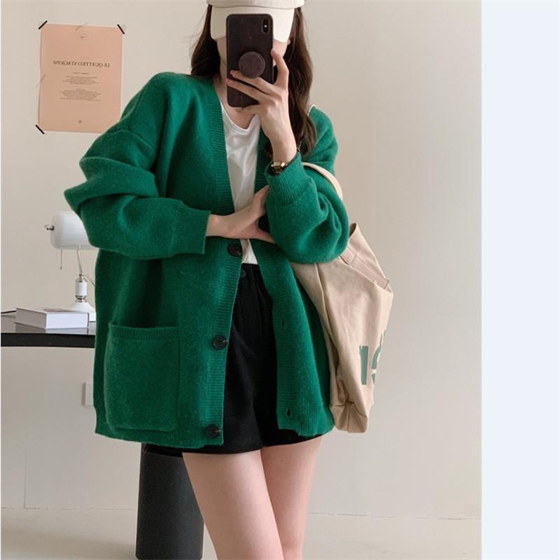 

Мягкий и непринужденный кардиган для женского осеннего сезона, новый, нежный трикотажный жакет с V-образным вырезом. one size зелёный