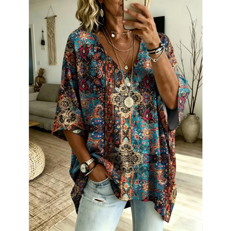 Women's large-size V-neck T-shirt, retro casual top, with printed design, fashionable and versatile ,machine washable.