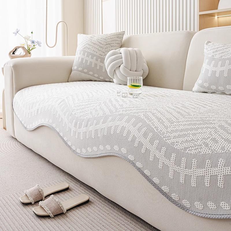 

Прохладная кожаная подушка для дивана, летняя подушка-мат 2025 новая цельная летняя ледяная накидка-полотенце для дивана 90*90cm