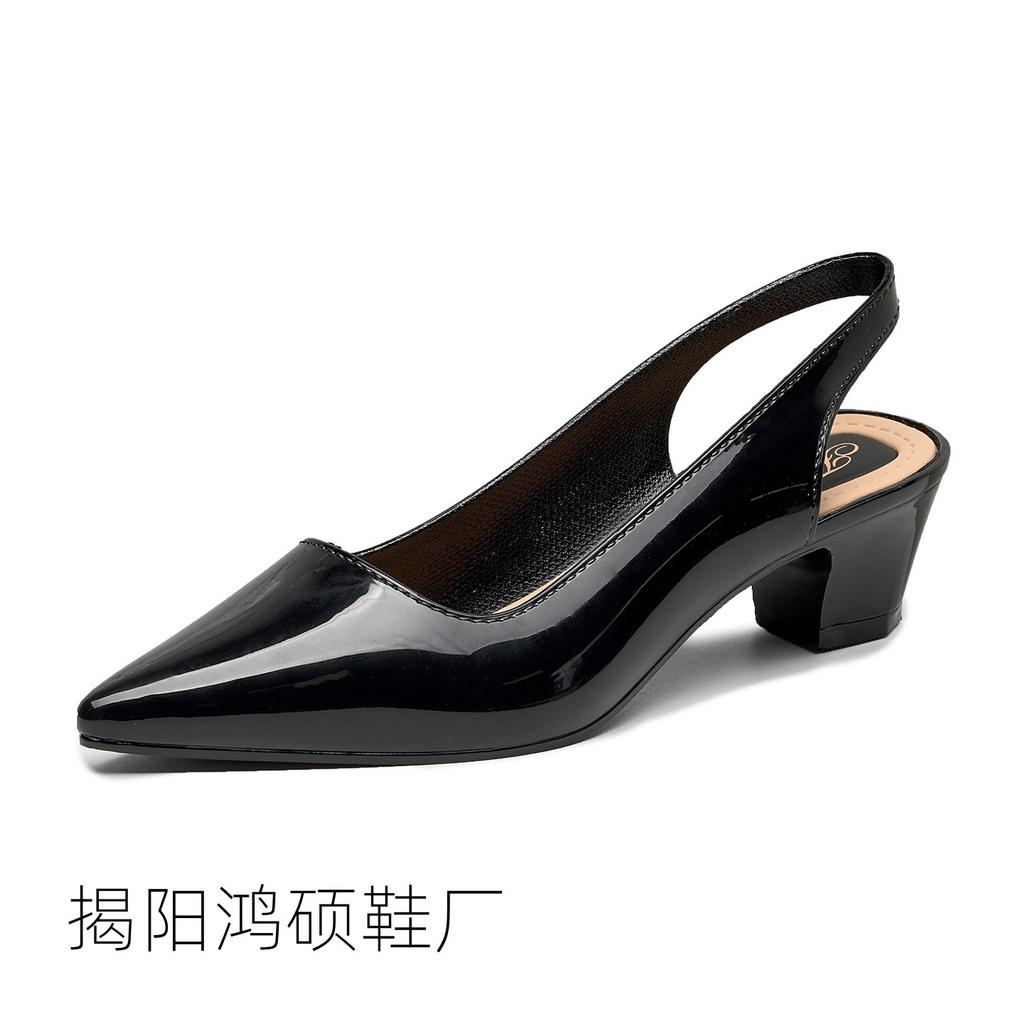 Pointed Thick Slope Bottom Bag Head Sandals Spring and Summer New Niche Design Sense Commuter Flat Sole Shoes