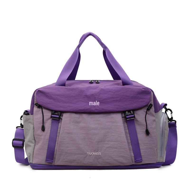 

Expandable Sports Travel Bag with Large Capacity, Wet/Dry Separation, Trolley Sleeve – Ideal for Short Business Trips and Yoga.