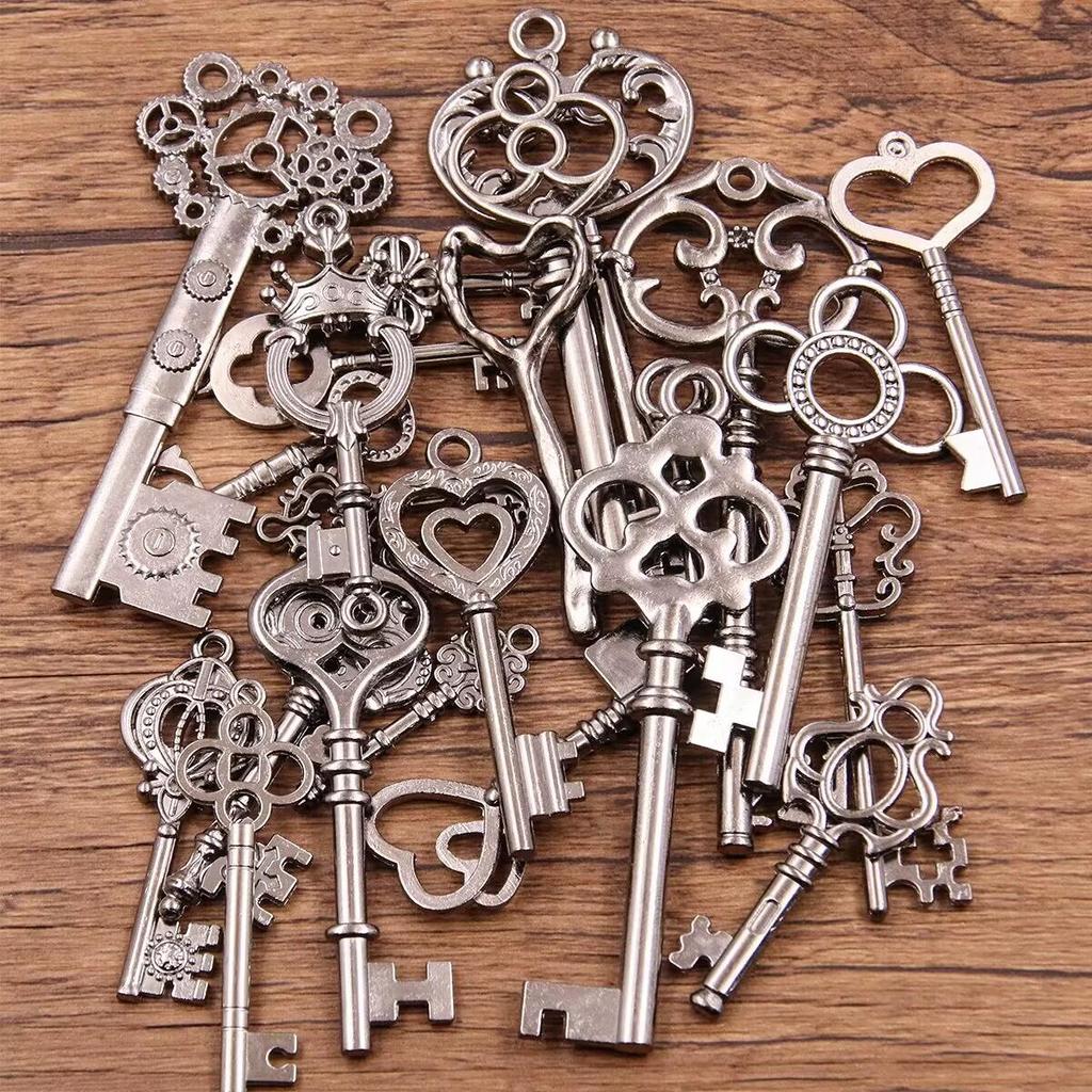 10 Farben DIY Steampunk Schlüsselanhänger Charms – Zufällig 30g, 50g, 100g Legierungs-Schmuckzubehör