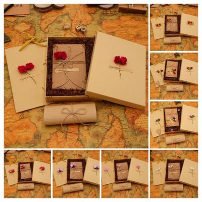 Briefpapier Umschlag Set Romantischer Vintage Stil mit Blumendekoration Klare Linie