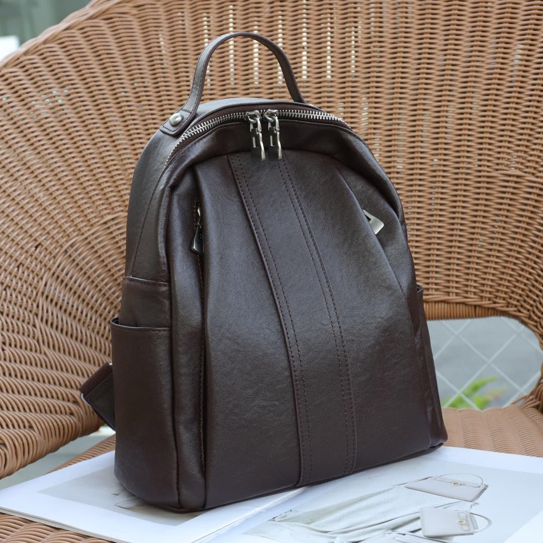 

Кожаный рюкзак для женщин, модный женский рюкзак, кожаный рюкзак с накладным верхом из воловьей кожи Height 30 * Width 27 * Thick 15CM