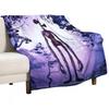Siren head su sfondo horror viola Coperta da lancio coperta soffice Coperta Divano Tessuto di flanella Coperta sottile
