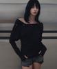 GINSEUKI Studded Off-Shoulder Shirring Long Sleeve (Black)